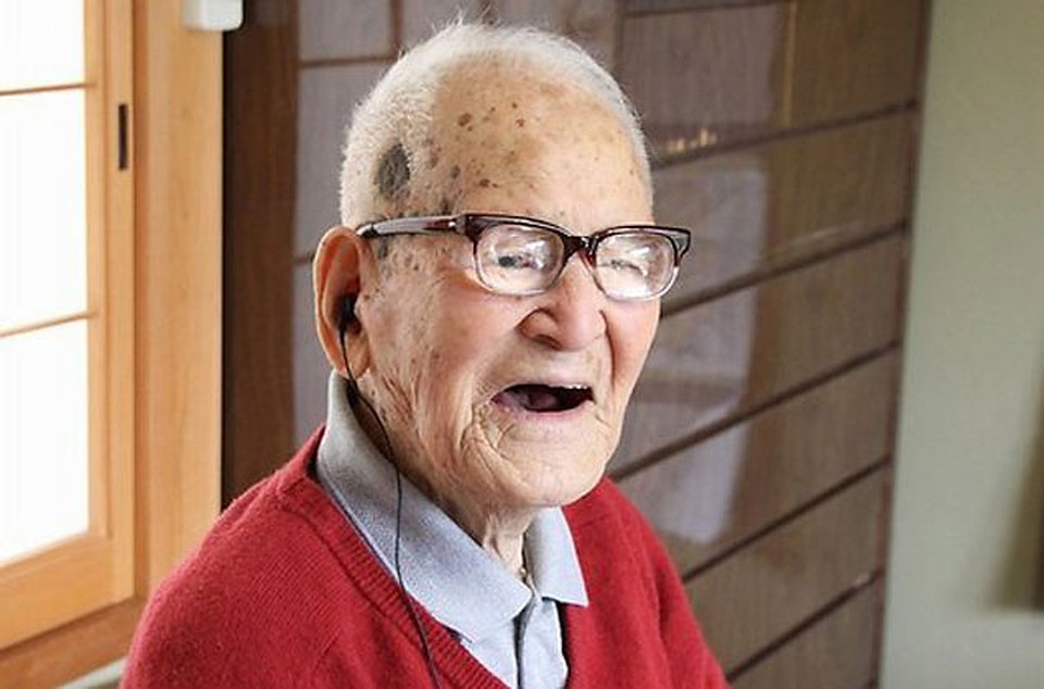 Дзироэмон Кимура, 116 лет, Япония.