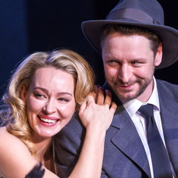 Спектакль «Дорога перемен» в Театре Пушкина