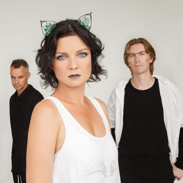 Концерт группы «Мельница»: «Сказки, рассказанные в апреле»