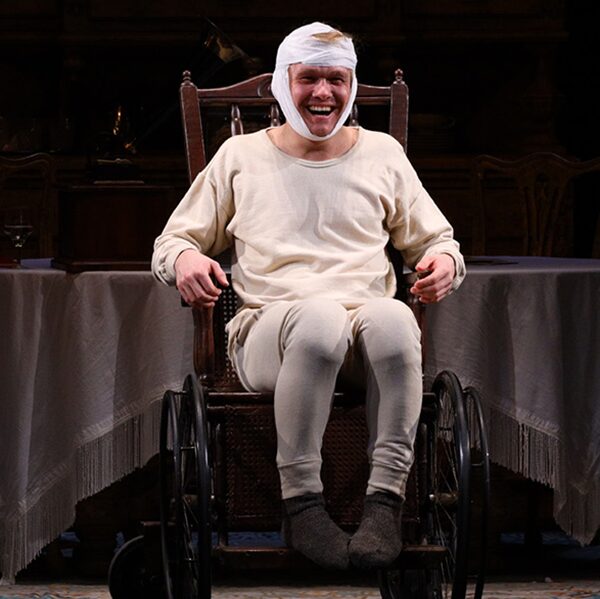 Спектакль «Собачье сердце» в Малом театре