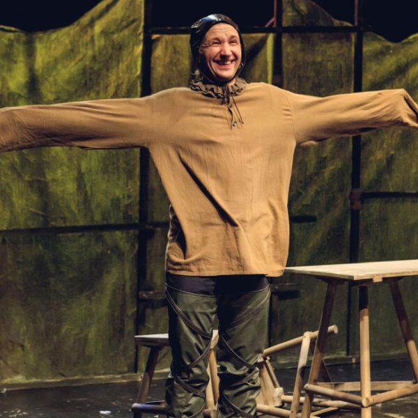 Спектакль «Дракон» в Театре на Покровке