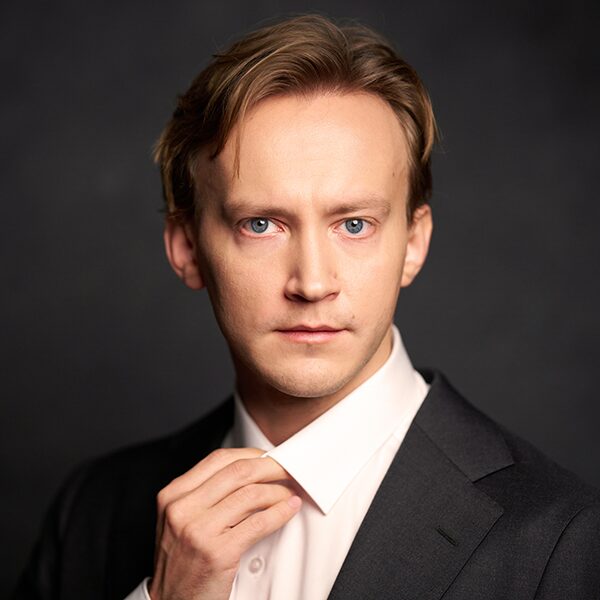 Спектакль «Тартюф» в Театре Наций