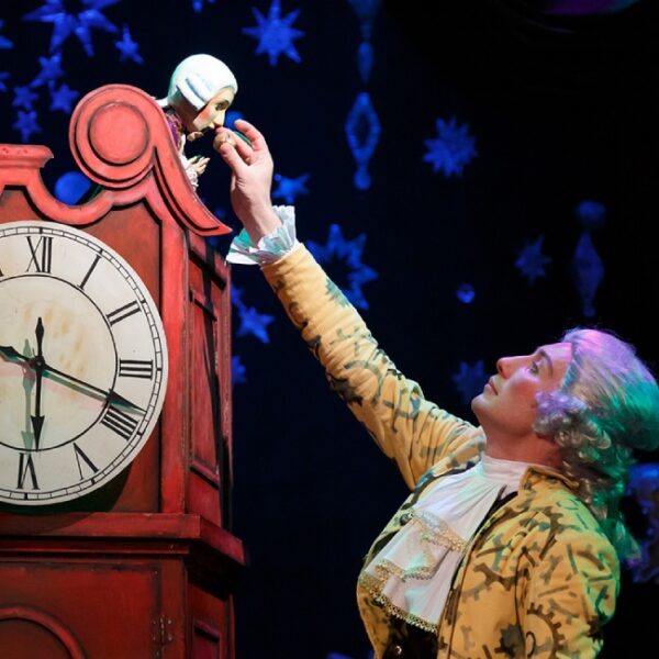 Спектакль «Волшебный орех. История Щелкунчика» Театре кукол