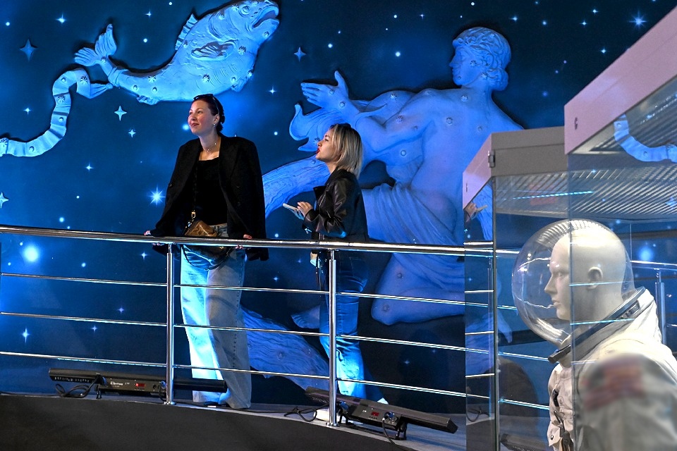 27 лучших идей, куда сходить на выходных в Москве 4 и 5 октября 2025: парад кабриолетов, вьетнамский фестиваль и космические мастер-классы