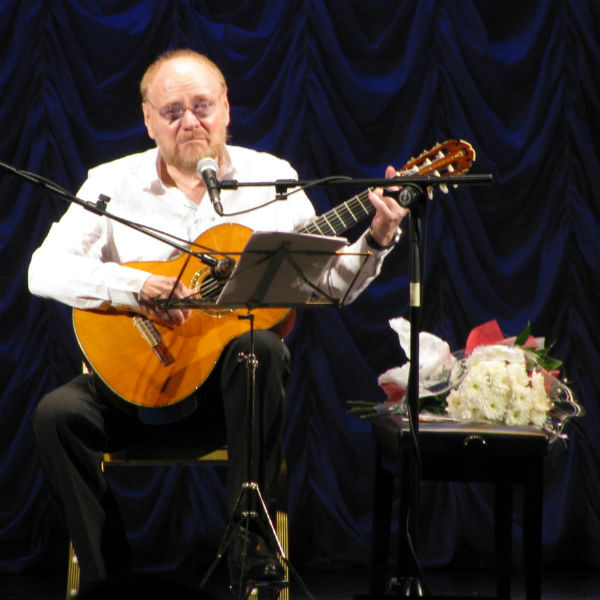 Концерт Александра Дольского