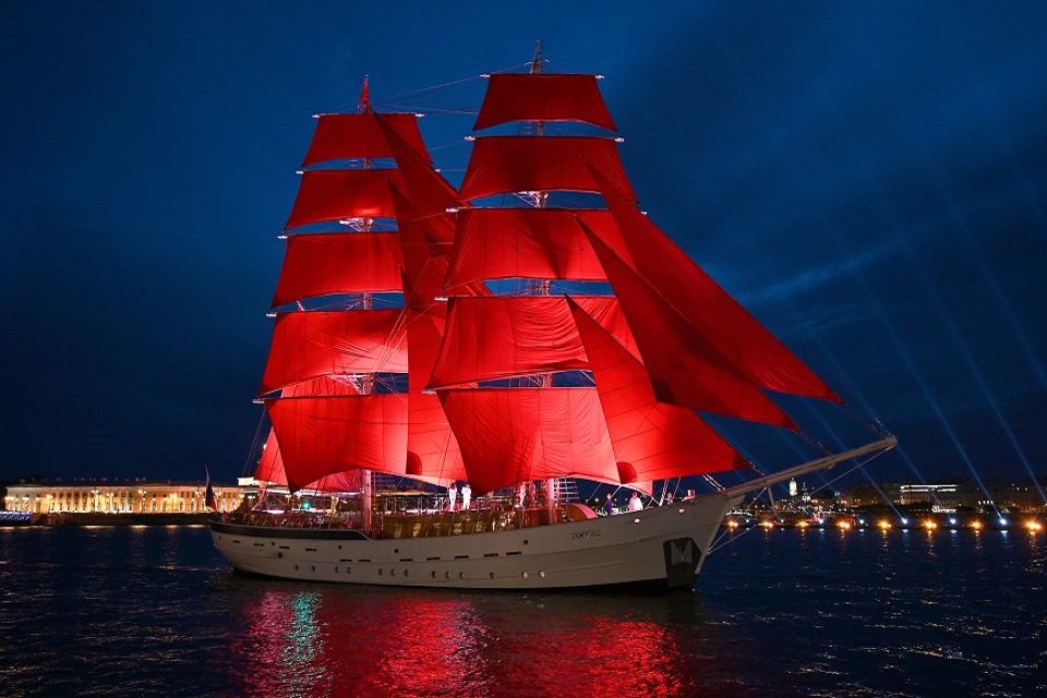 20 лучших идей, куда сходить на выходных в Санкт-Петербурге 24 и 25 июня 2023: Алые паруса и музыкальные фестивали