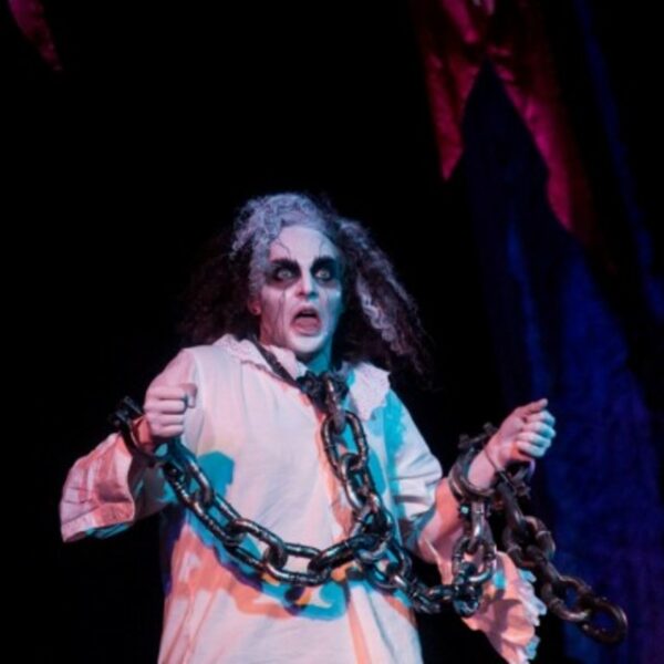 Спектакль «Кентервильское привидение»