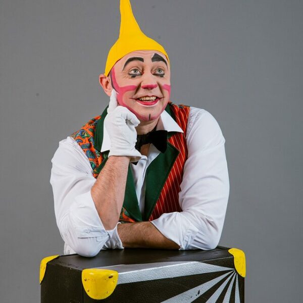 «Шоу бурых медведей»