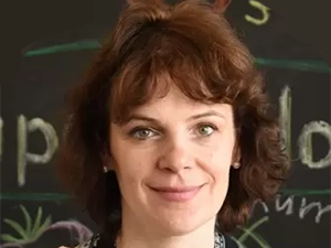 Леля Голованова