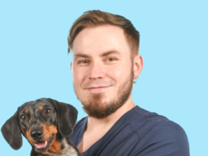 Илья Михайлов