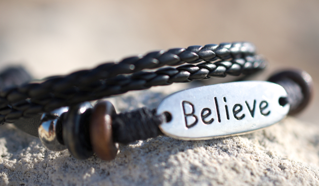 Кожаные браслеты с гравировкой