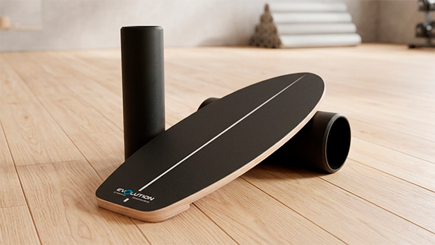 EvolutionONE BLACK SERF. Фото: Татьяна Фадеева / Нейросеть