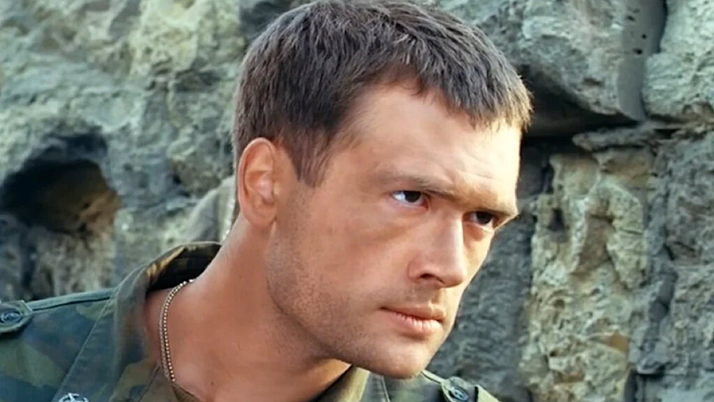 Поседевший предатель Анатолий Пашинин расселся на кухне и оскорбил россиян