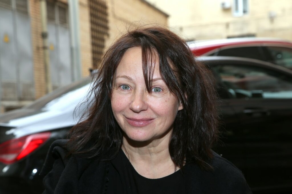 Новости шоу-бизнеса: третий развод Добровольской, измененное лицо Довлатовой, жуткая болезнь Заворотнюк и едкие комментарии Муцениеце