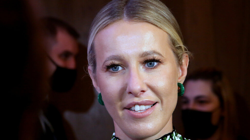 «Попали в ловушку»: Собчак заявила о печальной участи сбежавших из страны россиян