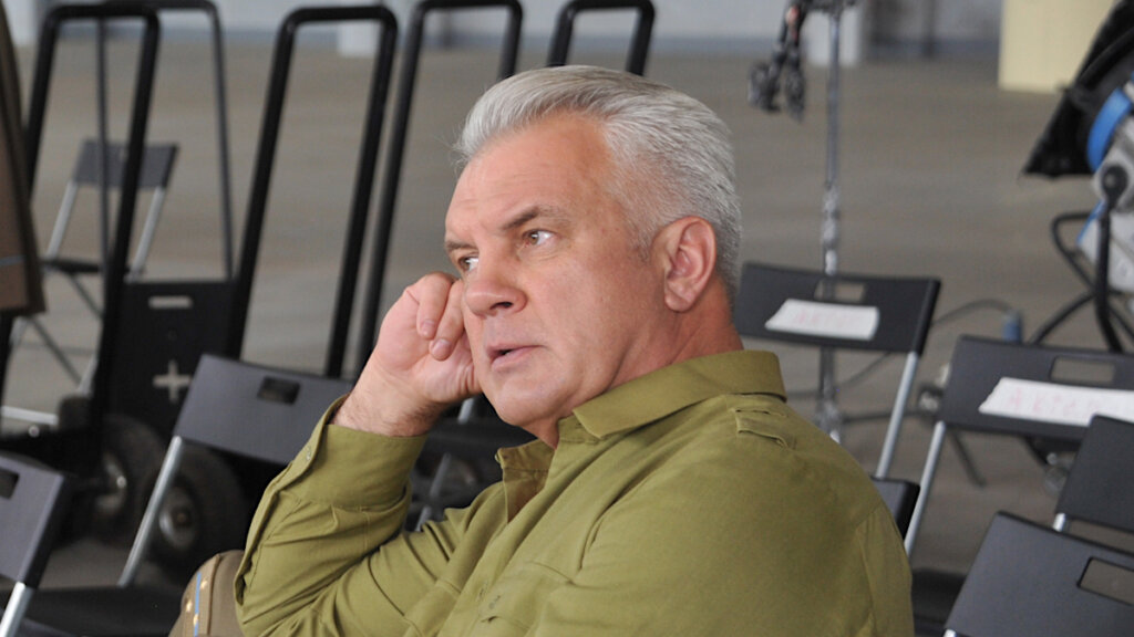 Актер Анатолий Котенев 20 лет жил на две семьи