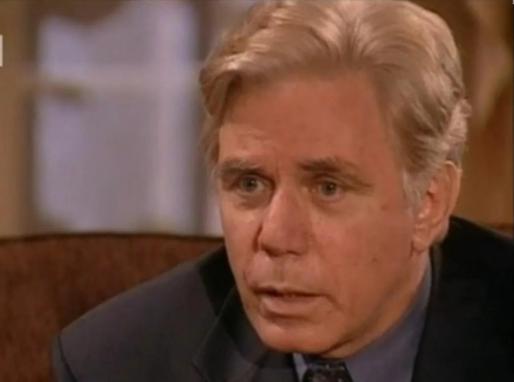 Почти не изменился: Как выглядит и чем занимается 85-летний Львеночек из «Клона»