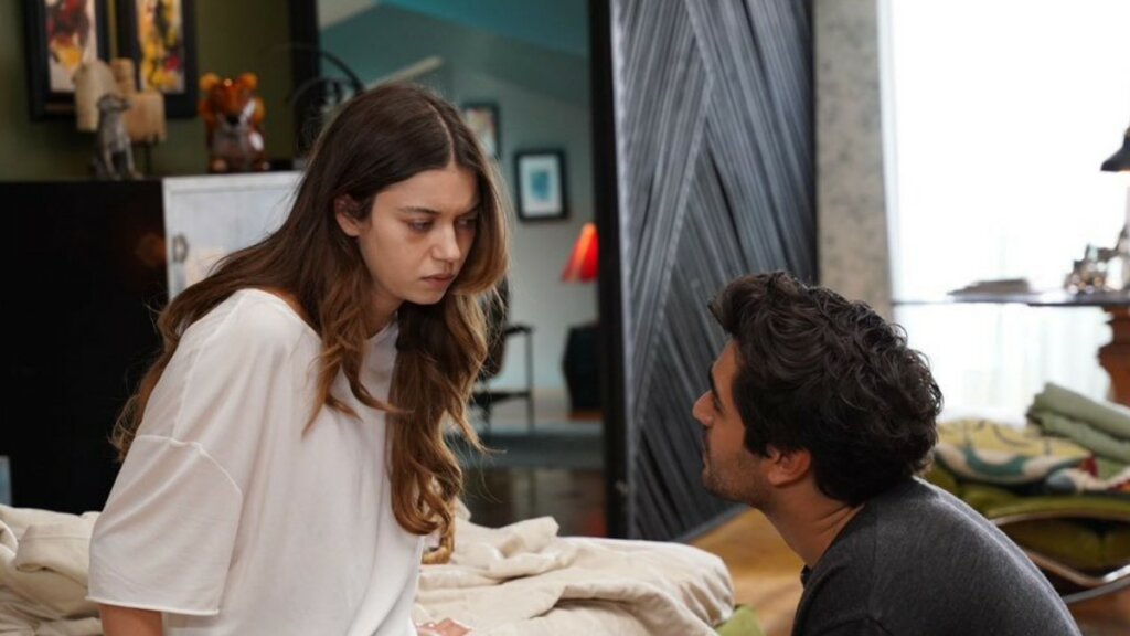 Описание 31 серии 2 сезона «Зимородка»: Пелин уезжает, у Ифакат есть сестра, а отец Акына готов мстить