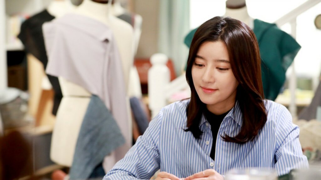 Звезда дорамы «Таинственный сад» тайно вышла замуж в США