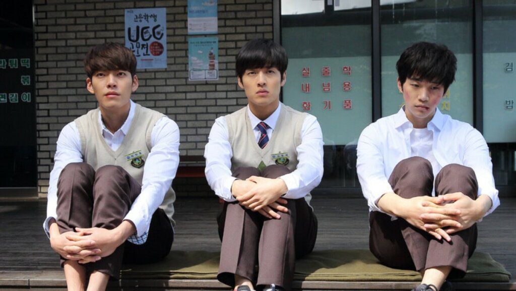 Они обречены: Проклятие корейских студенческих дорам