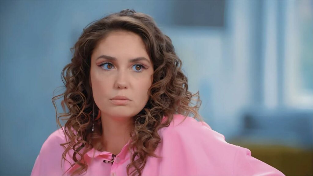 «Сын с нами не общается»: Муцениеце пожалела о судах с Прилучным