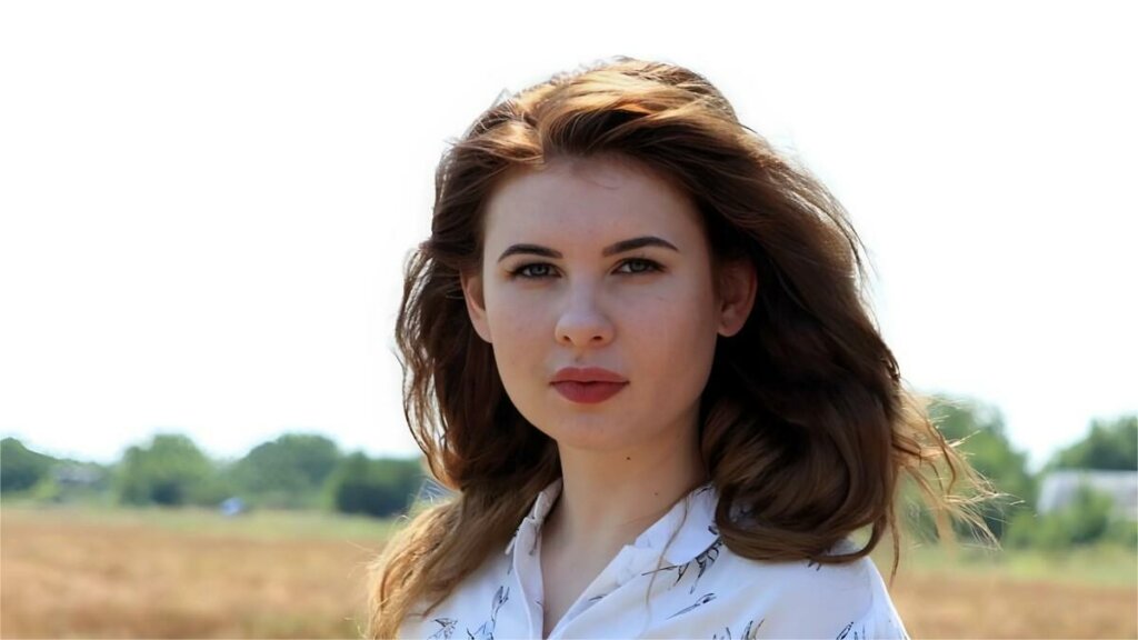 Анна Цуканова-Котт развелась с мужем-режиссером, который старше нее на 16 лет