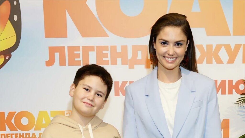 Сын рвется к Агате Муцениеце: актриса странно себя ведет