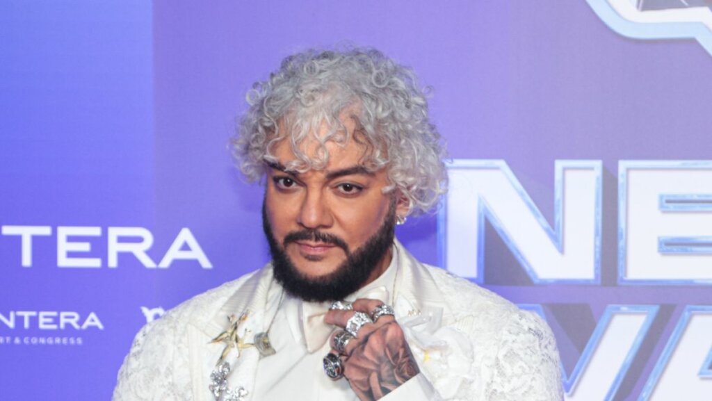 Филипп Киркоров воссоединился с дочерью в Греции: Алла-Виктория выглядит как топ-модель