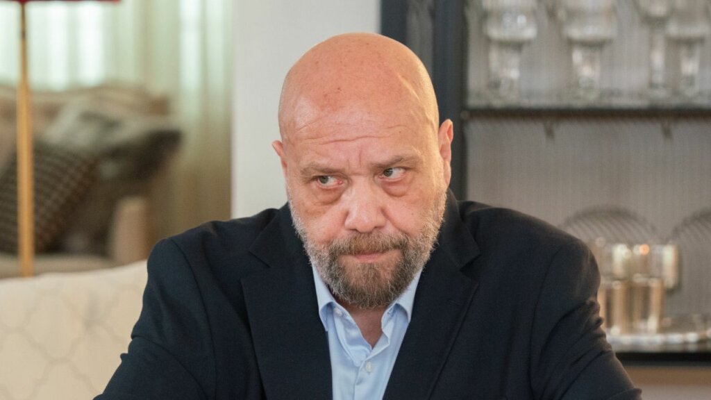 Две свадьбы и падающие рейтинги: Описание 121 серии «Клюквенного щербета»