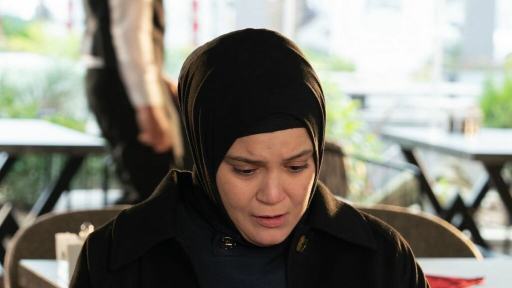 Ниляй выгнали из дома и лишили сына: анонс 131 серии «Клюквенного щербета»