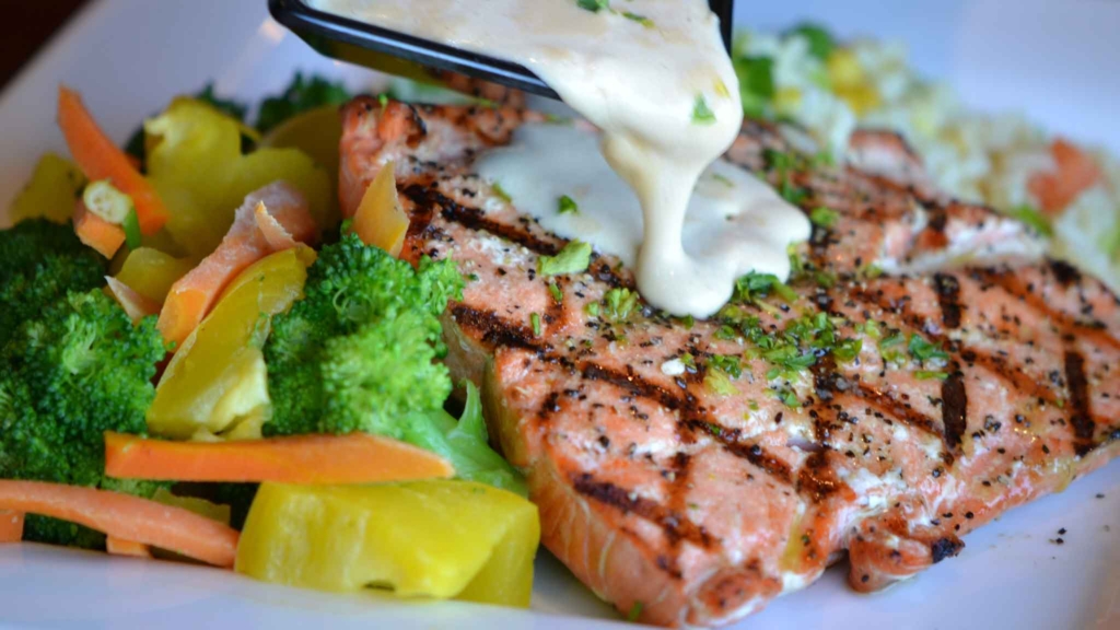 лосось с овощами