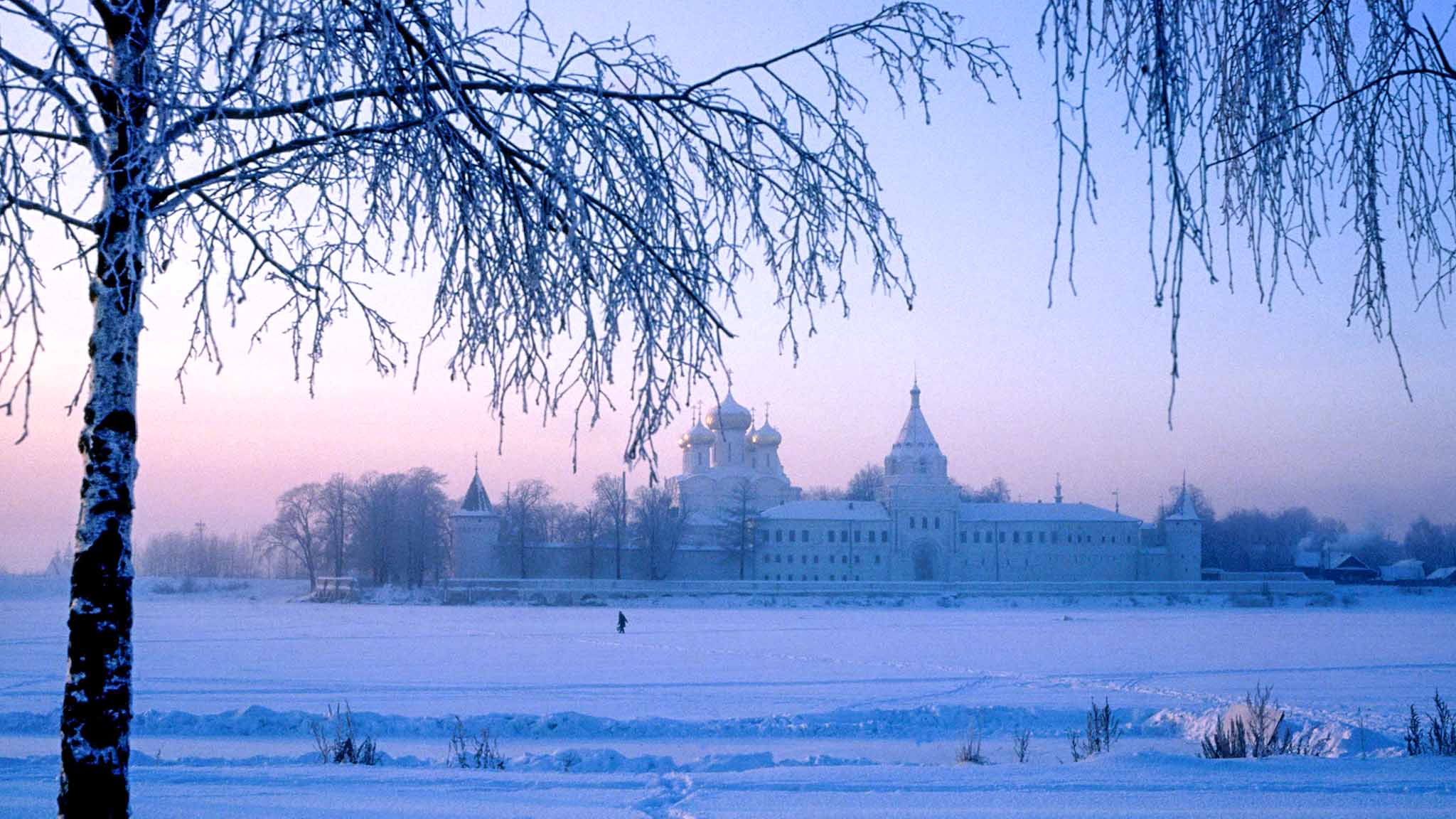 кострома монастырь зимой