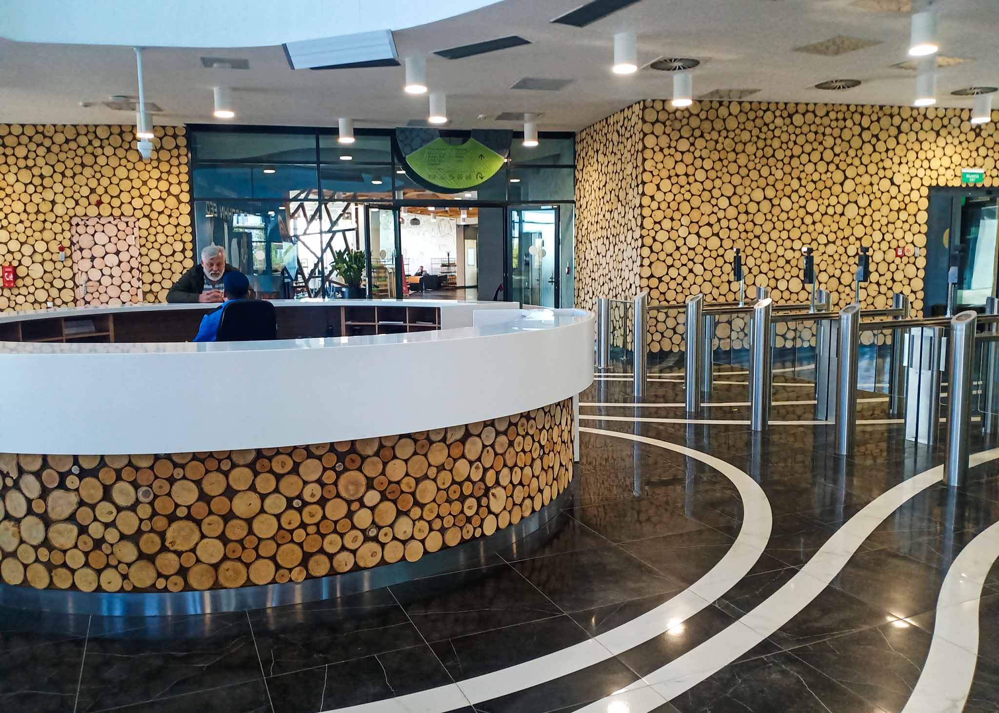 Деревянная зона технопарка им. Попова