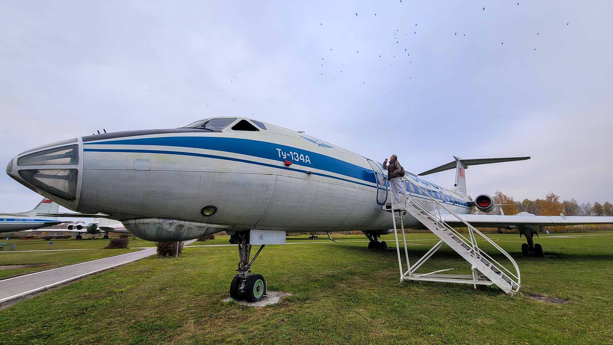 музей самолетов Ульяновск 5 - От Москвы-реки до Самарской Луки