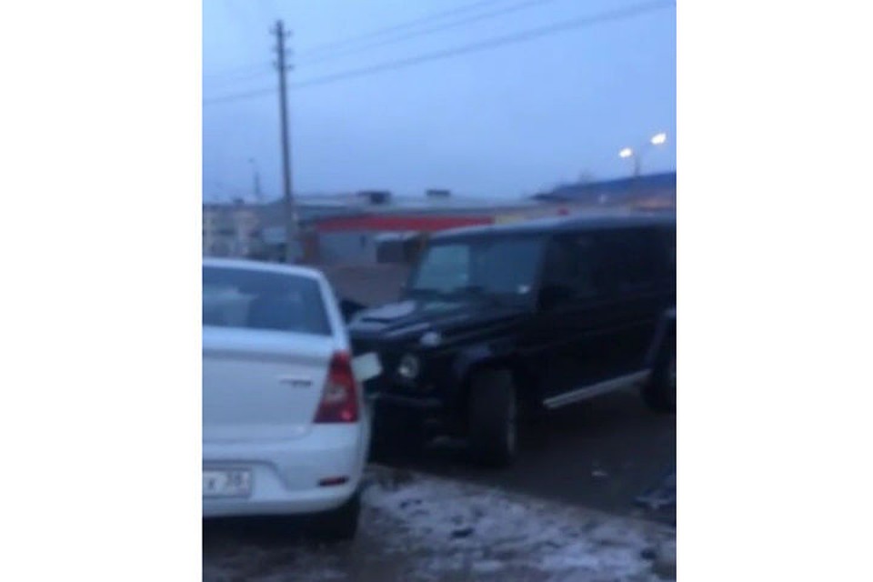 Водитель шелехов. Дтп шелехов иркутская область 2008 марк 2. Происшествие в шелехове. Смерть водителя маршрутки. Пожарные шелехова.