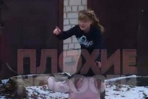 luchshie-video-patsani-snyali-devchonku-i-na-stroyke-rakom-imeli-video-prostitutki-skrituyu