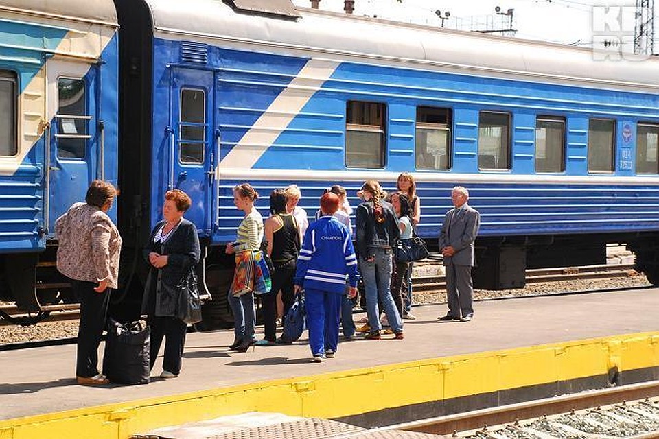 "Я за это место заплатил тысячи евро, мне его отбить надо": Проводники поезда Кишинев-Москва резко взвинтили расценки на посылки "Я за это место заплатил тысячи евро, мне его отбить надо": Проводники поезда Кишинев-Москва резко взвинтили расценки на посылки