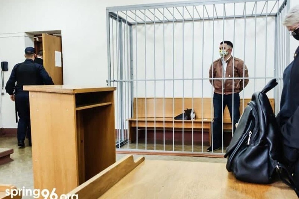Степан Латыпов попытался покончить с собой в зале суда. Фото: spring96.org