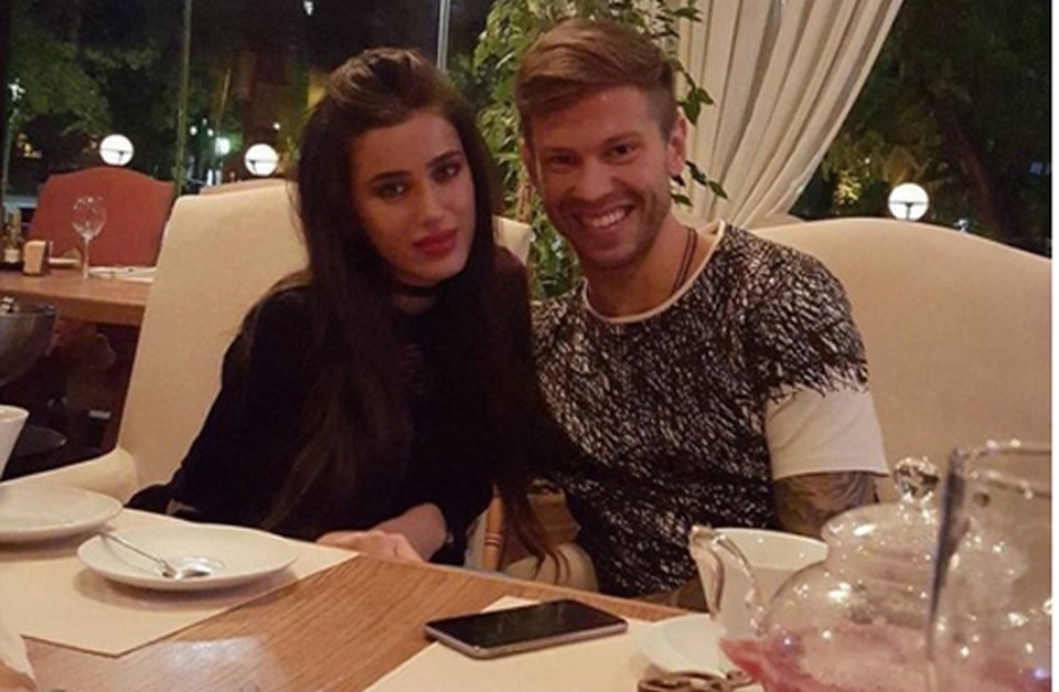 Недолго горевал Федор Смолов нашел замену Виктории Лопыревой