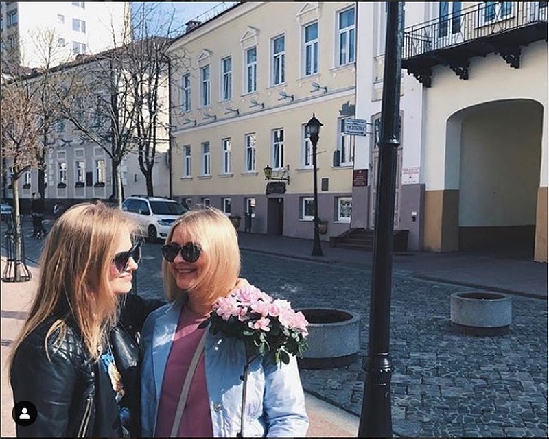Саша Бортич с мамой в Гродно. Актриса, призналась, что любит Гродно. Фото: Инстаграм @bortich