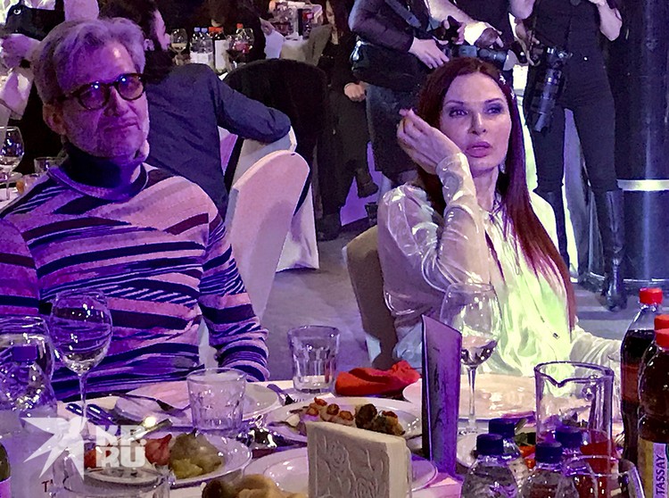 Сергей Демчев не демонстрировал на публику чувства к актрисе, но не заметить их отношения было невозможно.