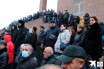 Митинг оппозиции.