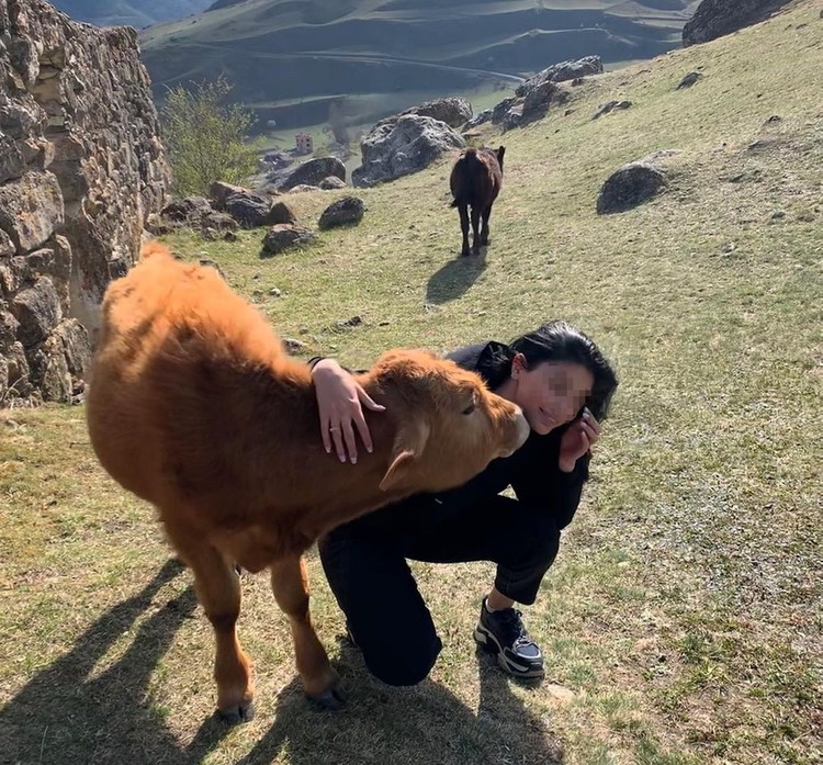 Мадина часто думает о малой родине, но собирается покинуть Россию