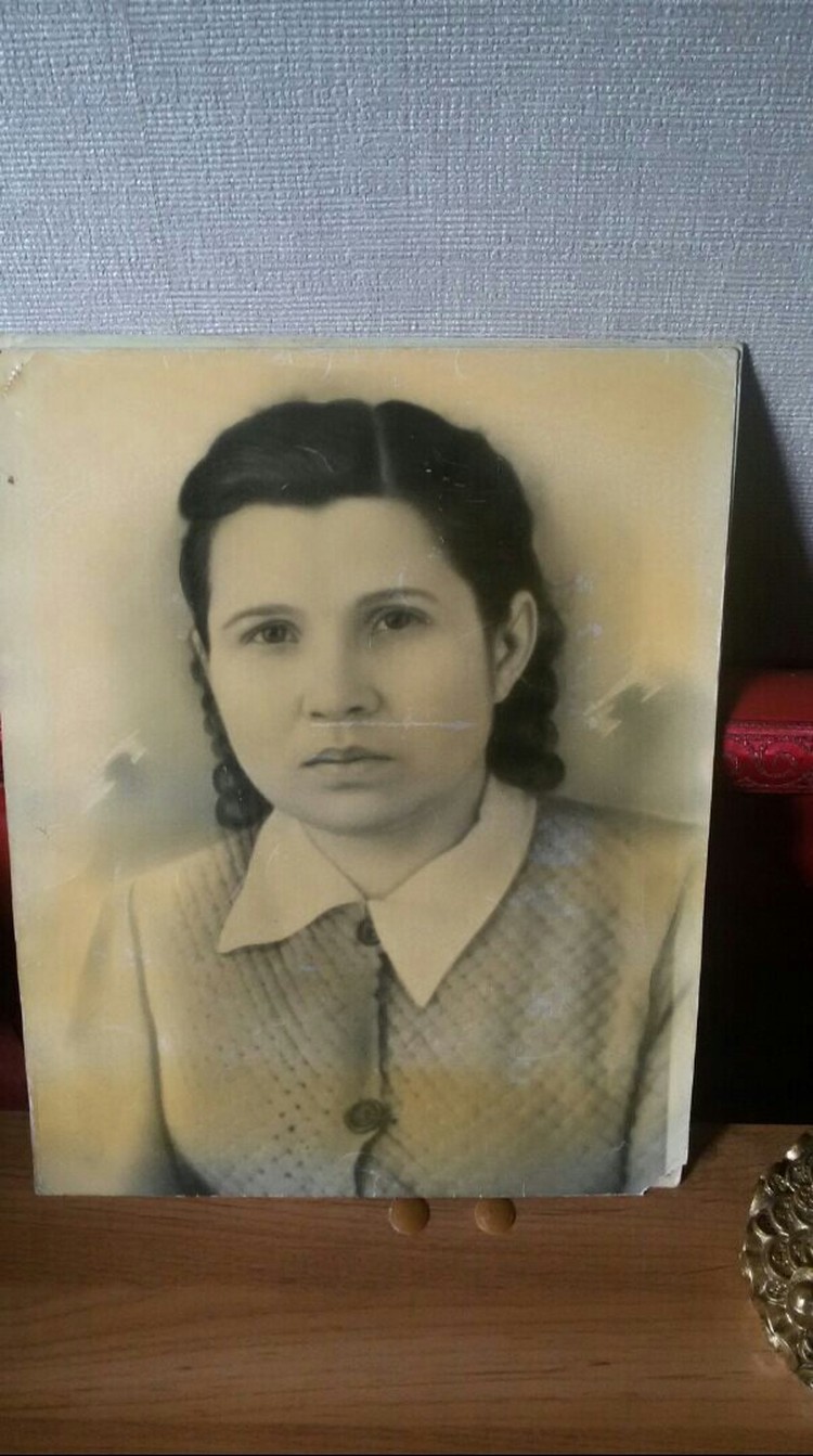 Это Аня, будущая жена Хунлиня. Фото: архив семьи.