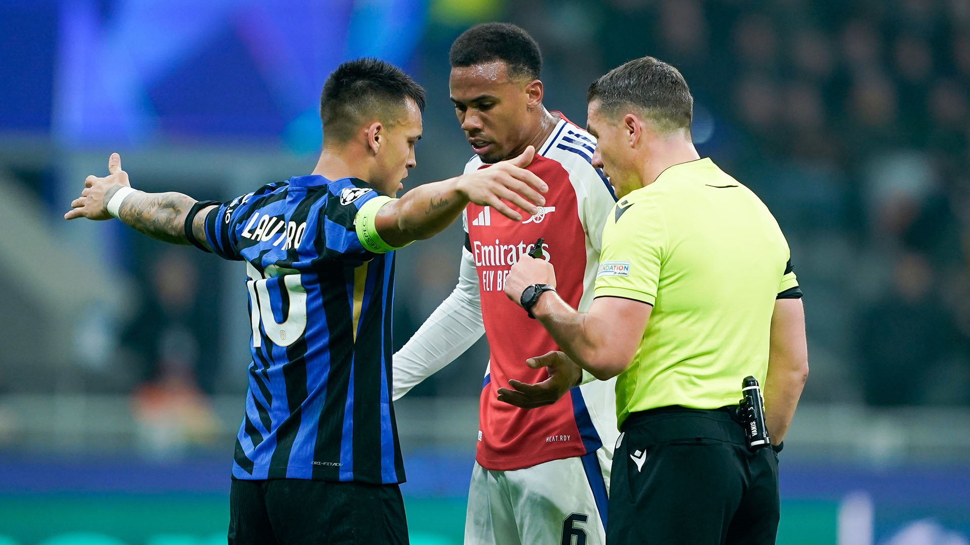 ФК «Интер М» — ФК «Арсенал». Фото: globallookpress.com/Daniela Porcelli