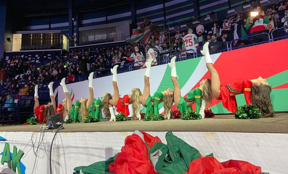 «Ак Барс» решил отказаться от группы поддержки. Фото: Инстаграм Регины Бариевой