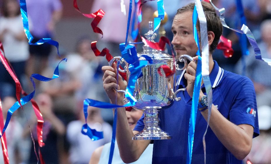 Российский теннисист Даниил Медведев празднует победу в US Open-2021. Фото: Reuters