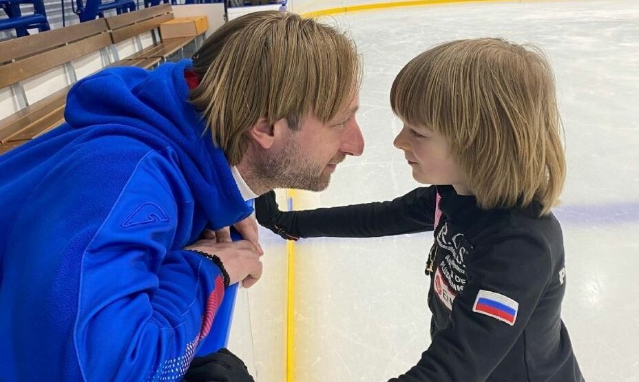 Евгений Плющенко с сыном Алексом