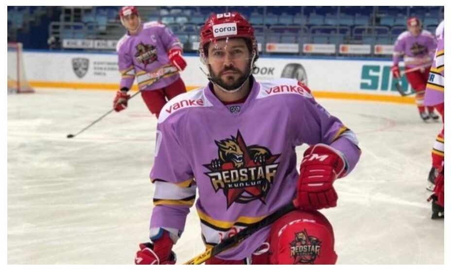 Денис Осипов, хоккей