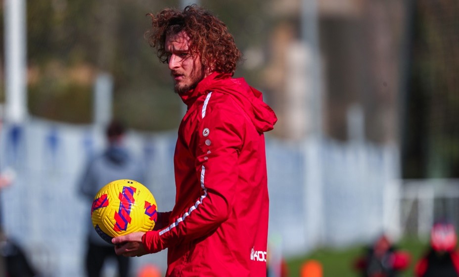 Тесленко попробует пробиться в основной состав команды Леонида Слуцкого. Фото: ФК «Рубин»